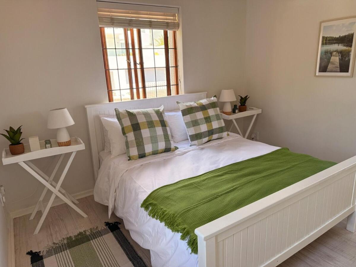 Bakoven Escape, Camps Bay Apartment *